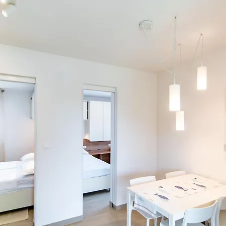ゲストハウス Arti Homes Rab Banjol
